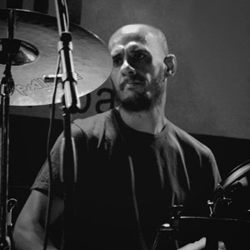 Marcos Ramos, batería
